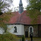 Kirche von Nordhastedt von außen, Untersuchung von Schimmelproblem